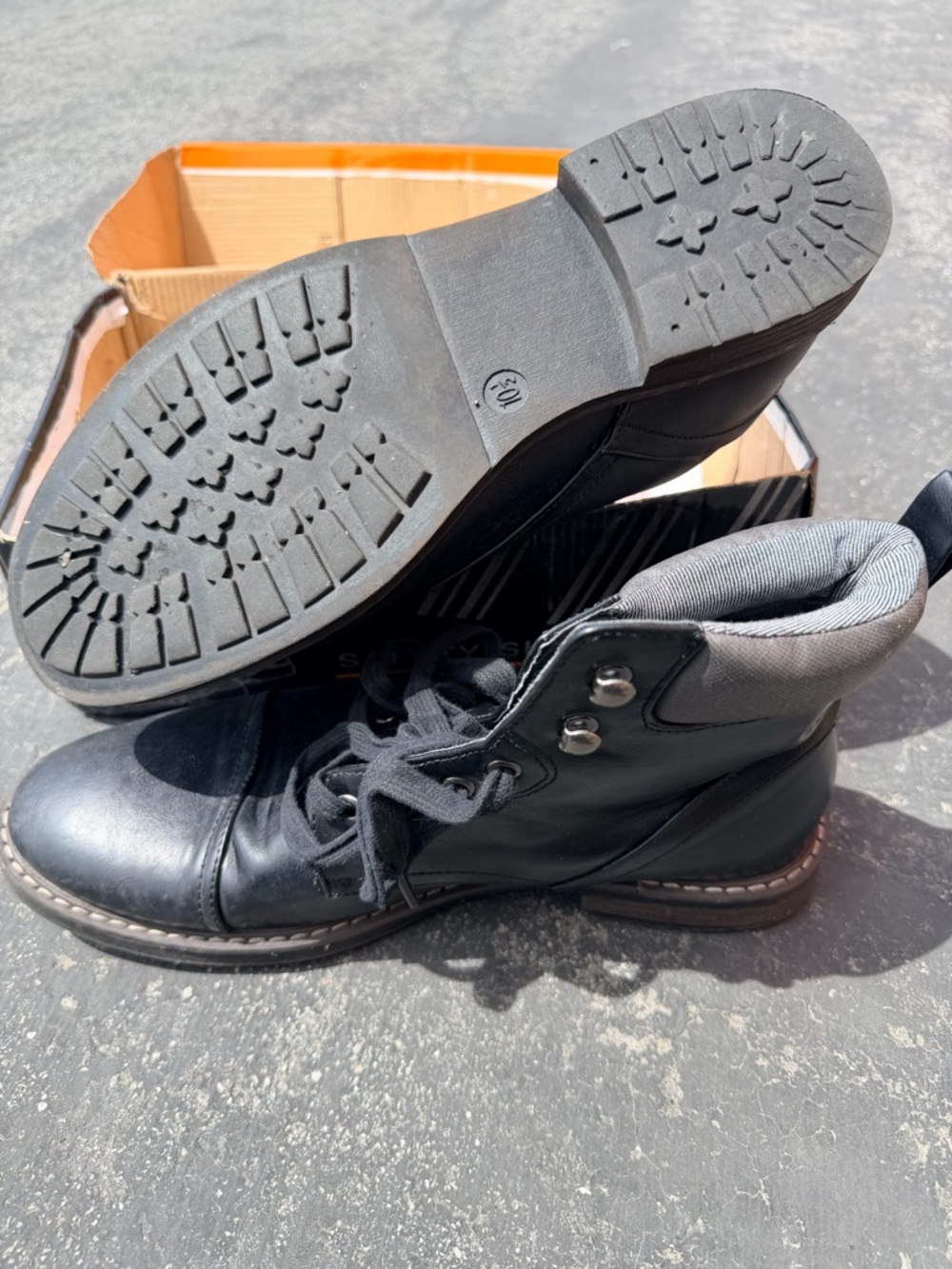 Men's Black Lace-Up Ankle Boots with Padded Collar